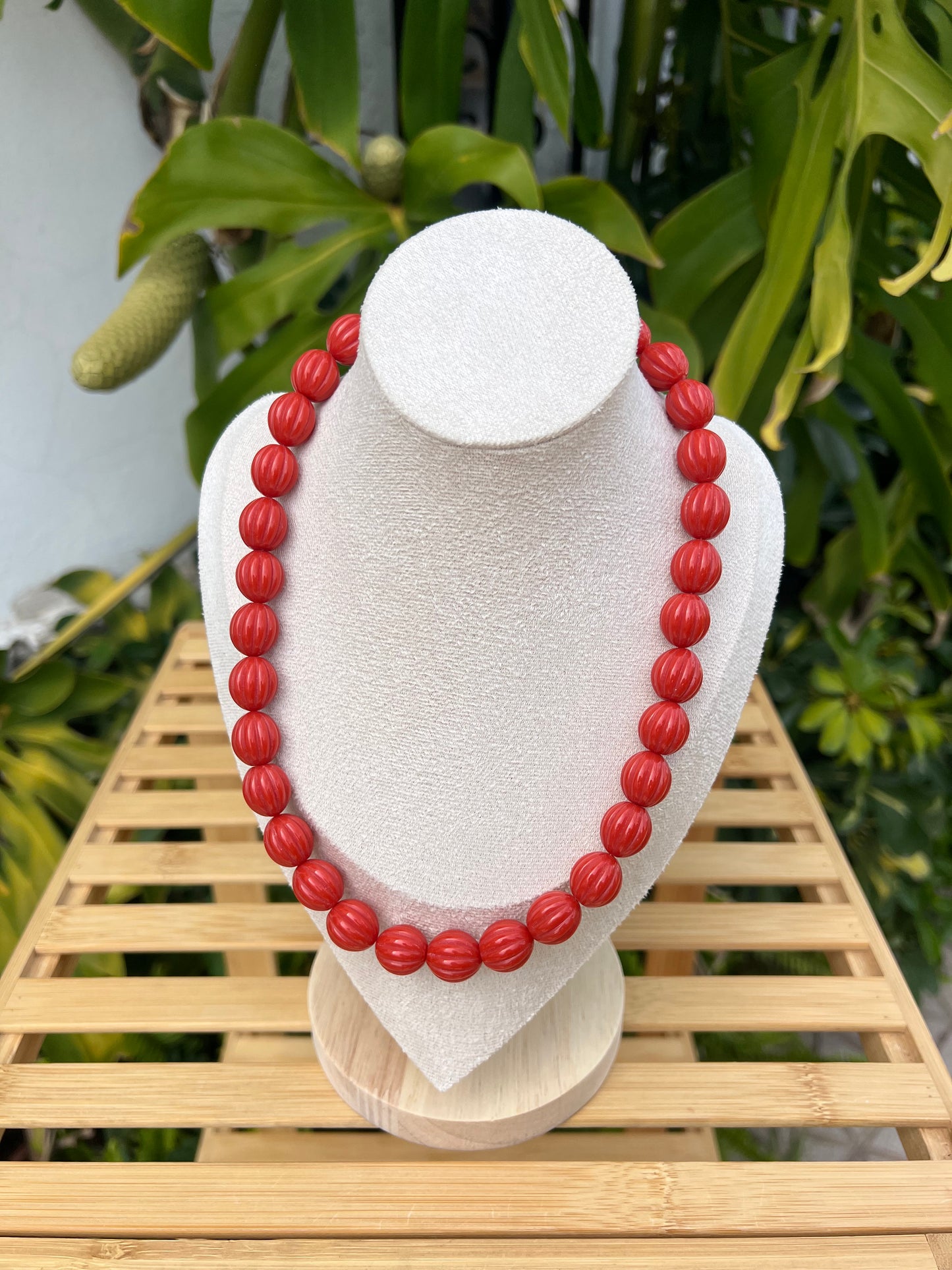 Collar bolas maxi coral