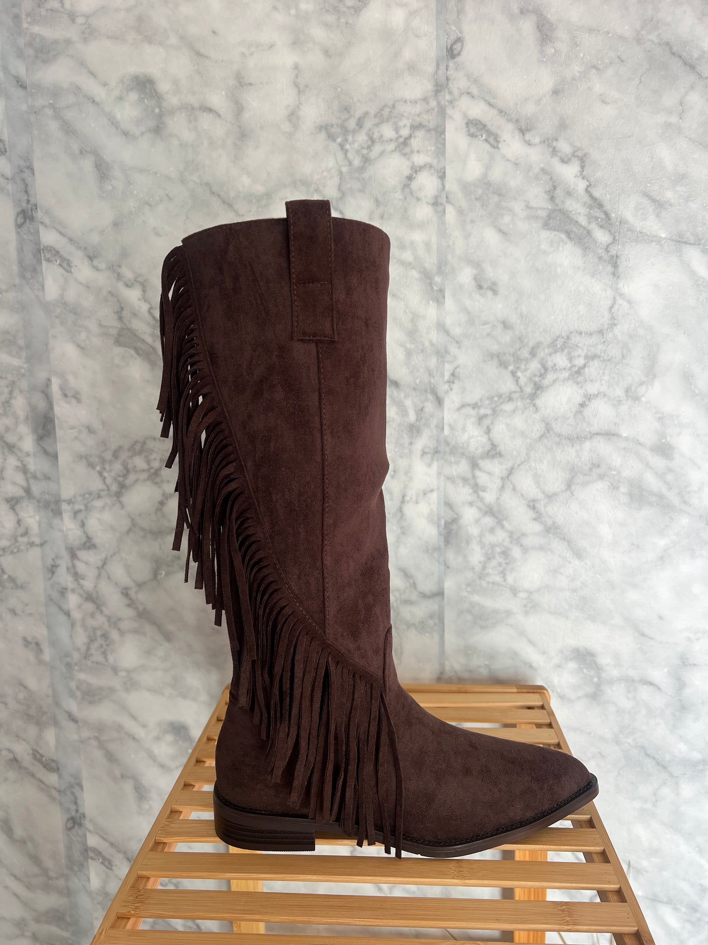 Bota alta antelina con flecos