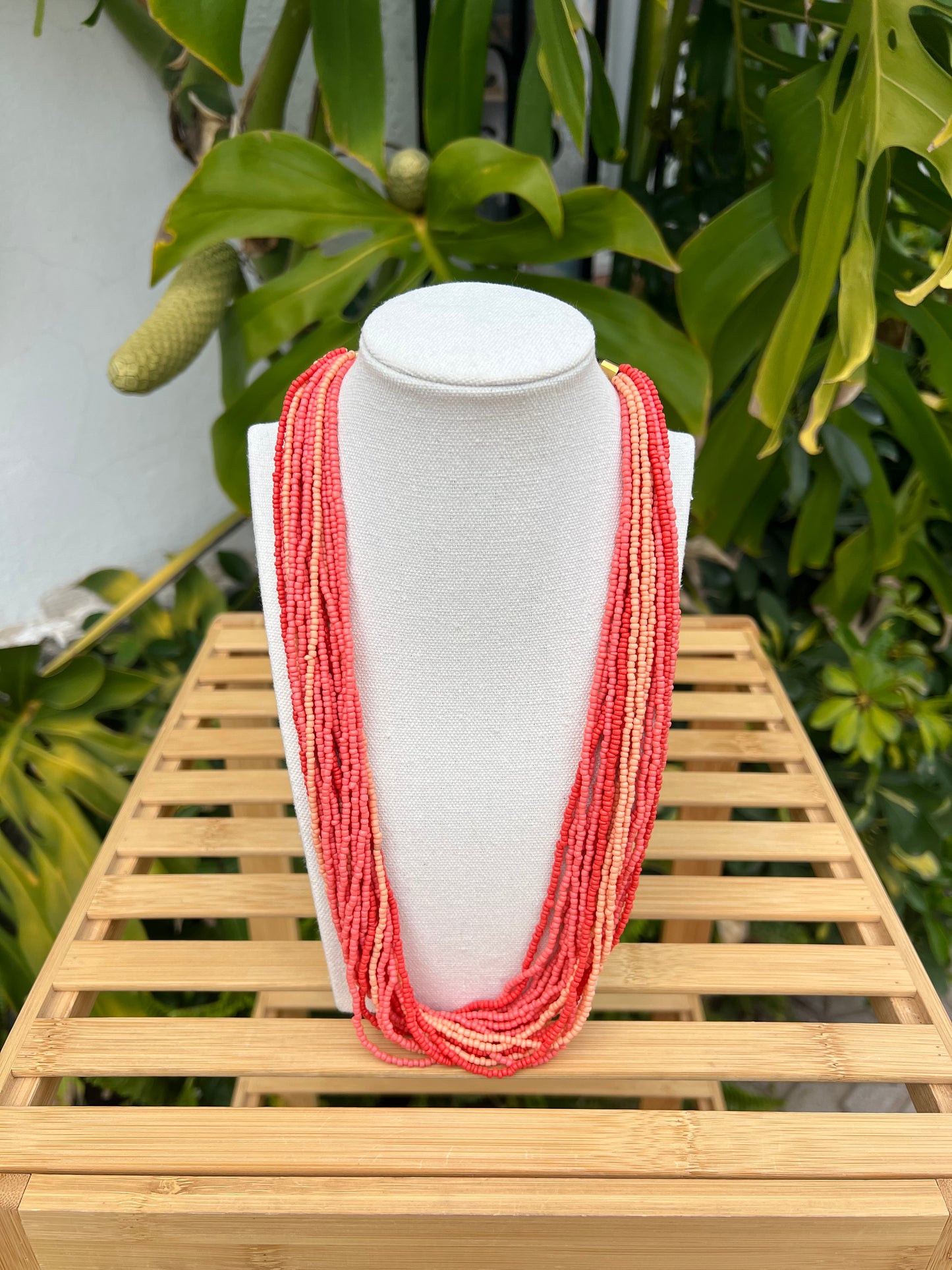 Maxi collar abalorios salmón