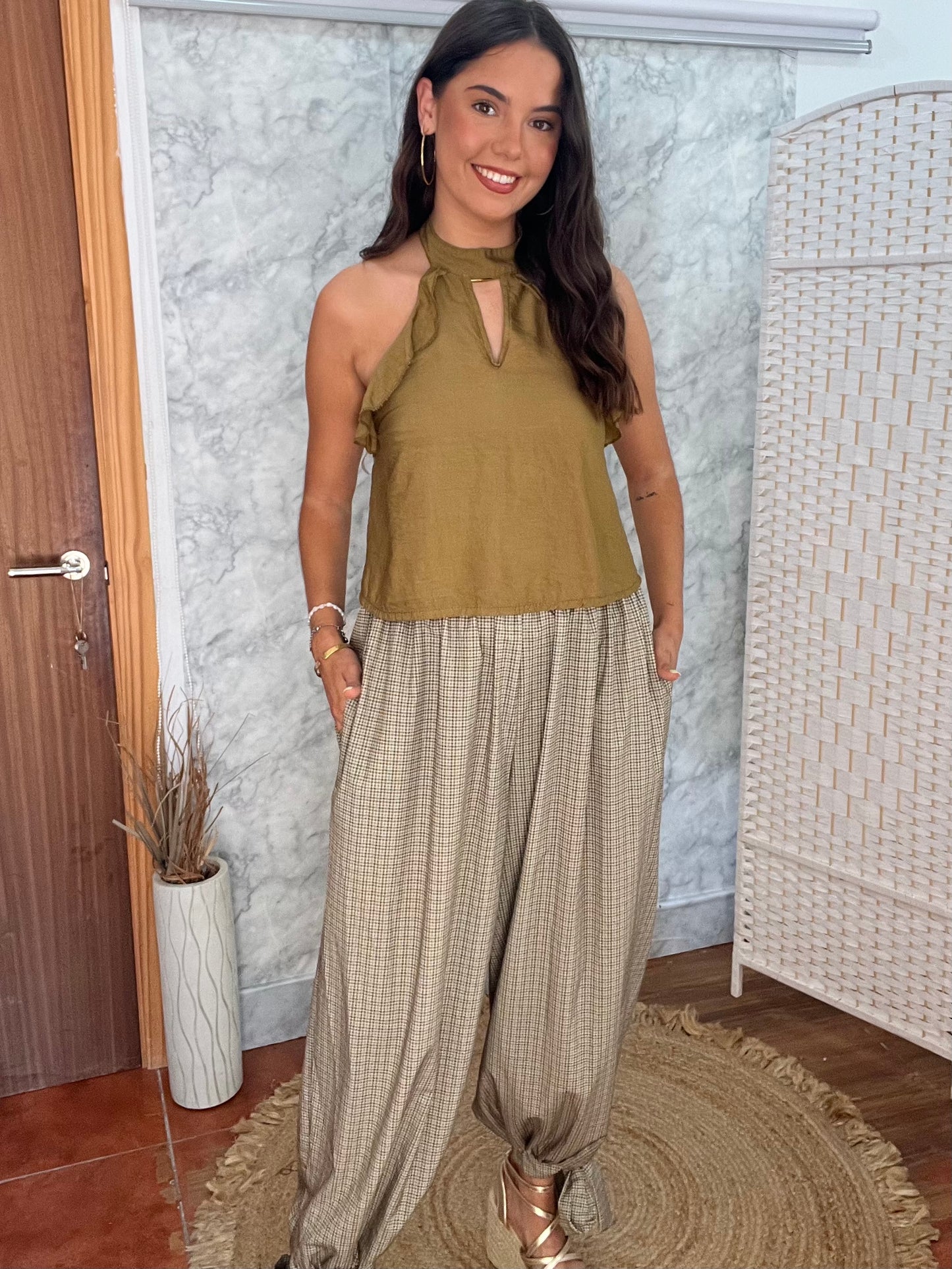 Pantalón bombacho lazadas cuadro