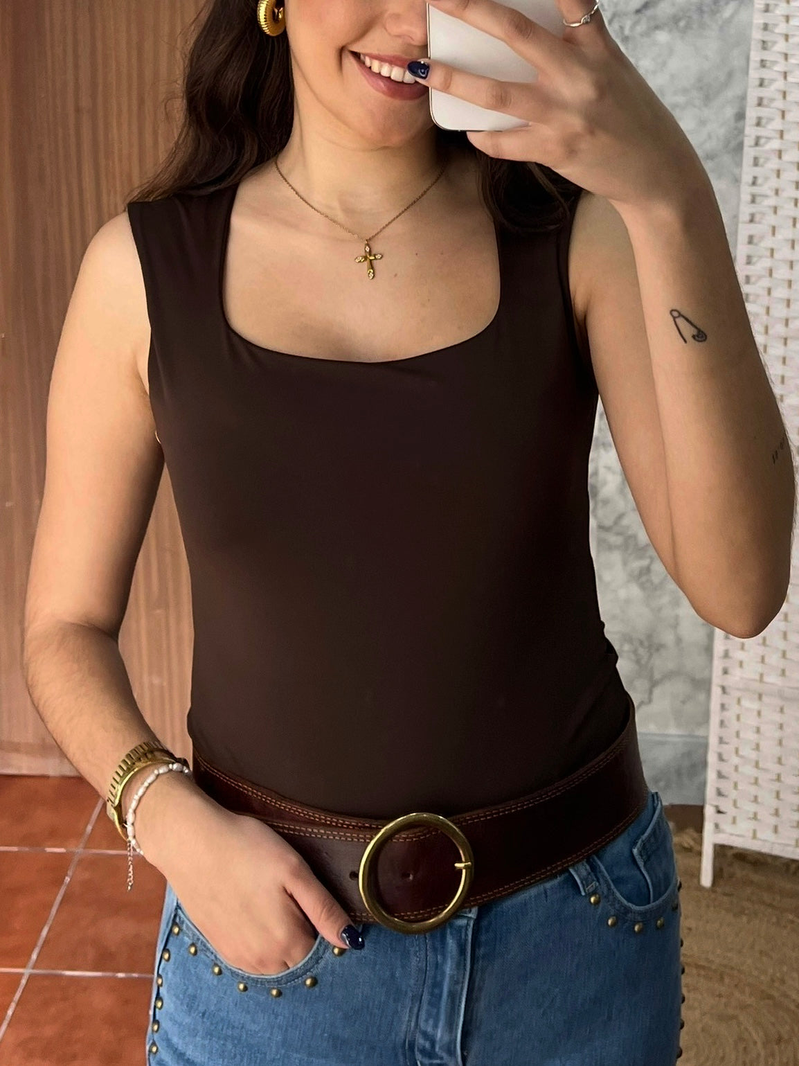 Top licra tirante ancho marrón