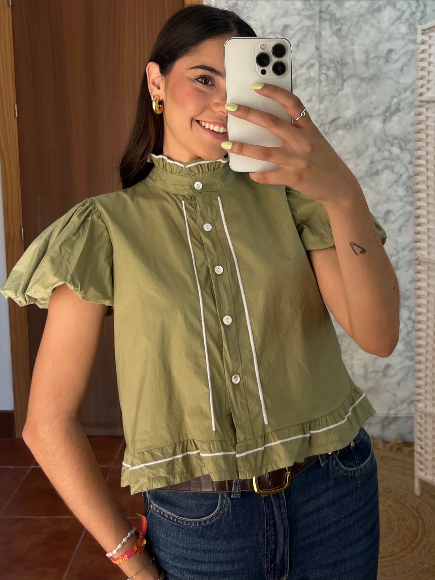 Blusa manga abullonada popelín