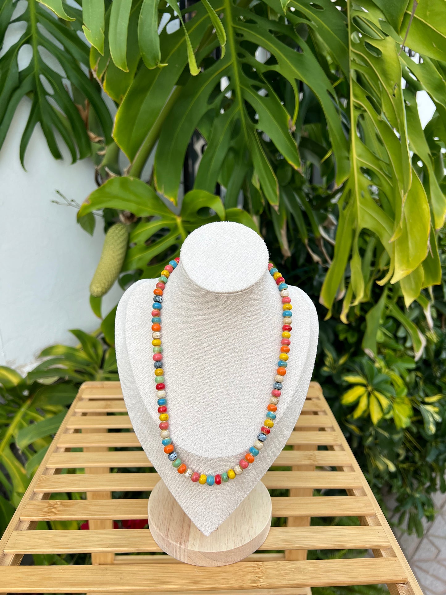 Collar bolas cerámica mini colores