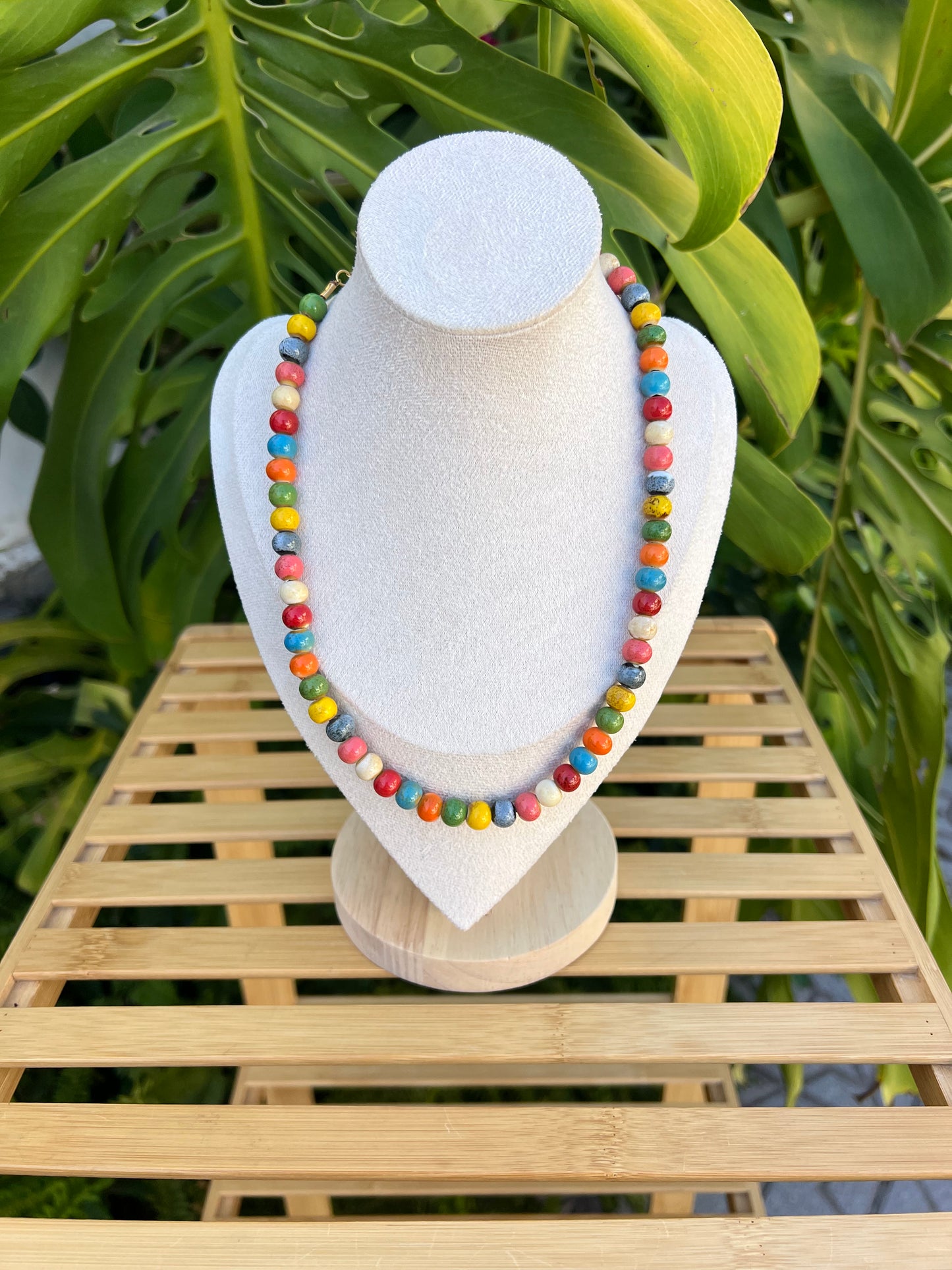 Collar bolas cerámica mini color