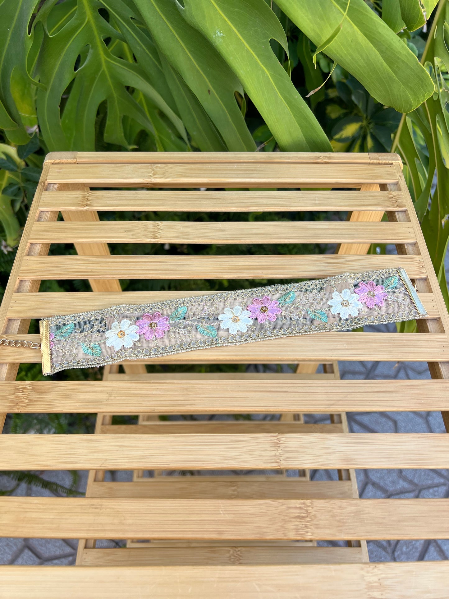 Chocker detalle ajustable