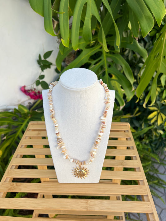 Collar piedras beige abalorio