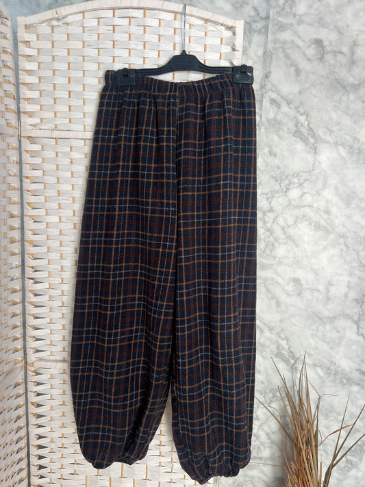 Pantalón bombacho cuadros franela