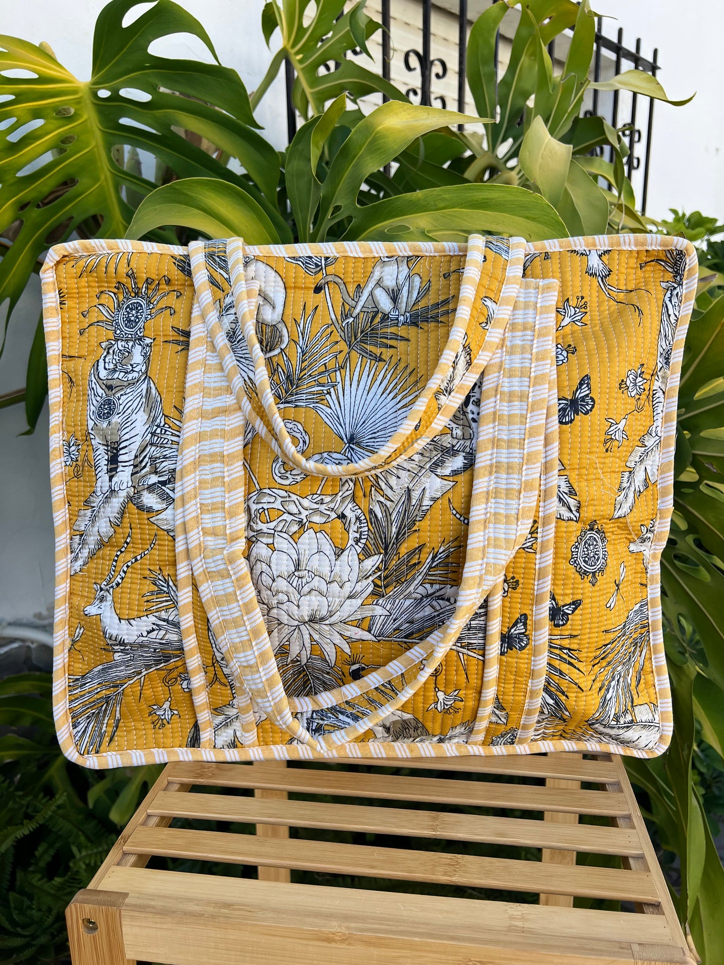 Bolso shopper acolchado estampado