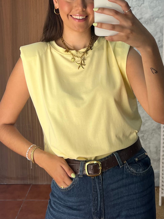 Camiseta basic hombreras amarilla