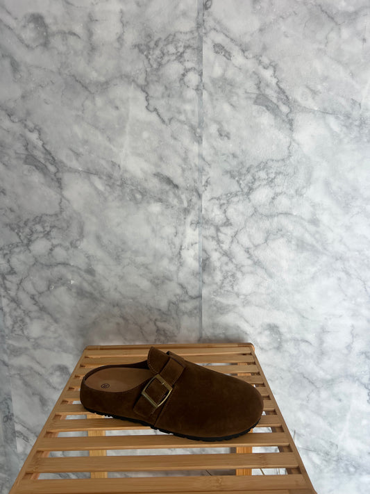 Zuecos hebilla marrón chocolate