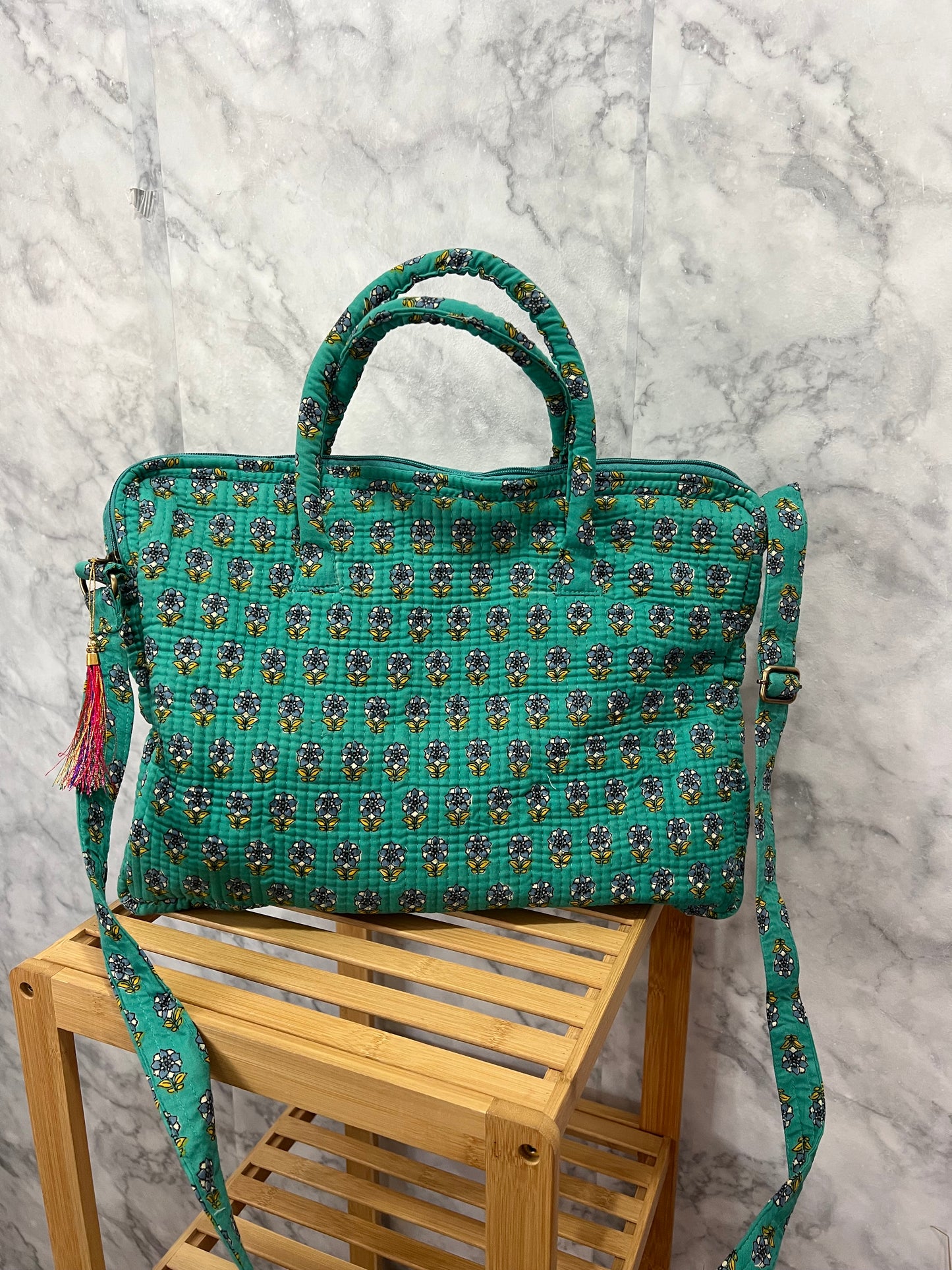 Funda ordenador acolchada estampada