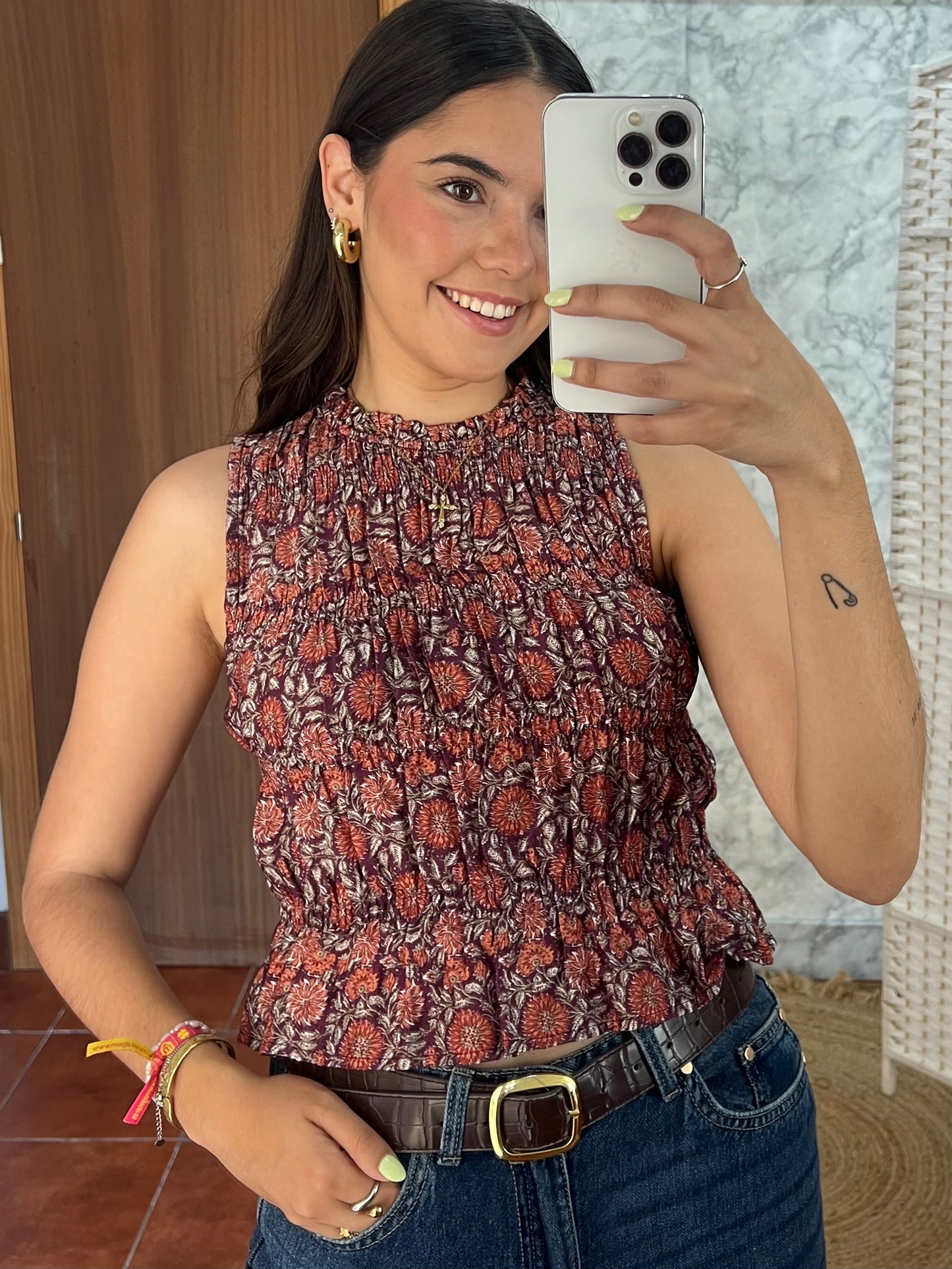 Blusa panel de abeja estampada