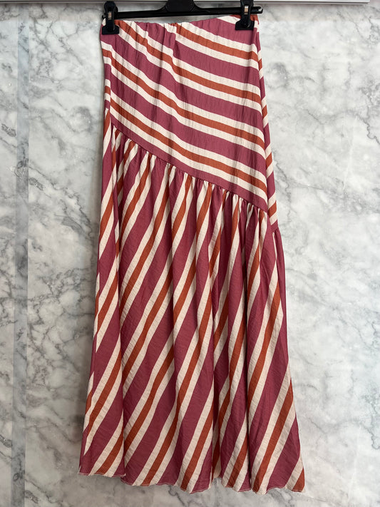 Falda asimétrica rayas rosa