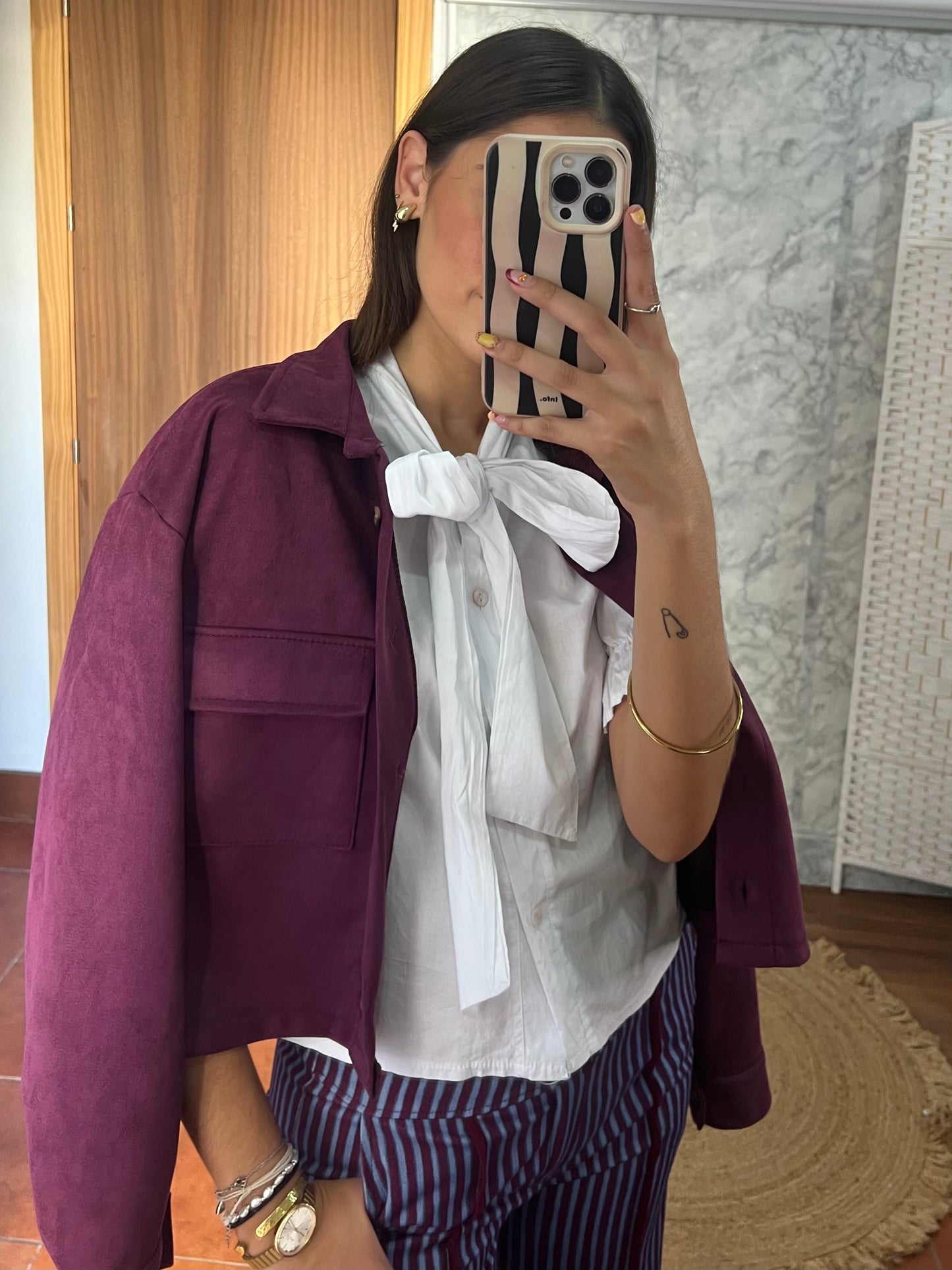 Chaqueta bomber antelina burdeos