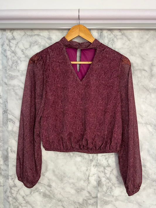 Blusa escote cut out estampada