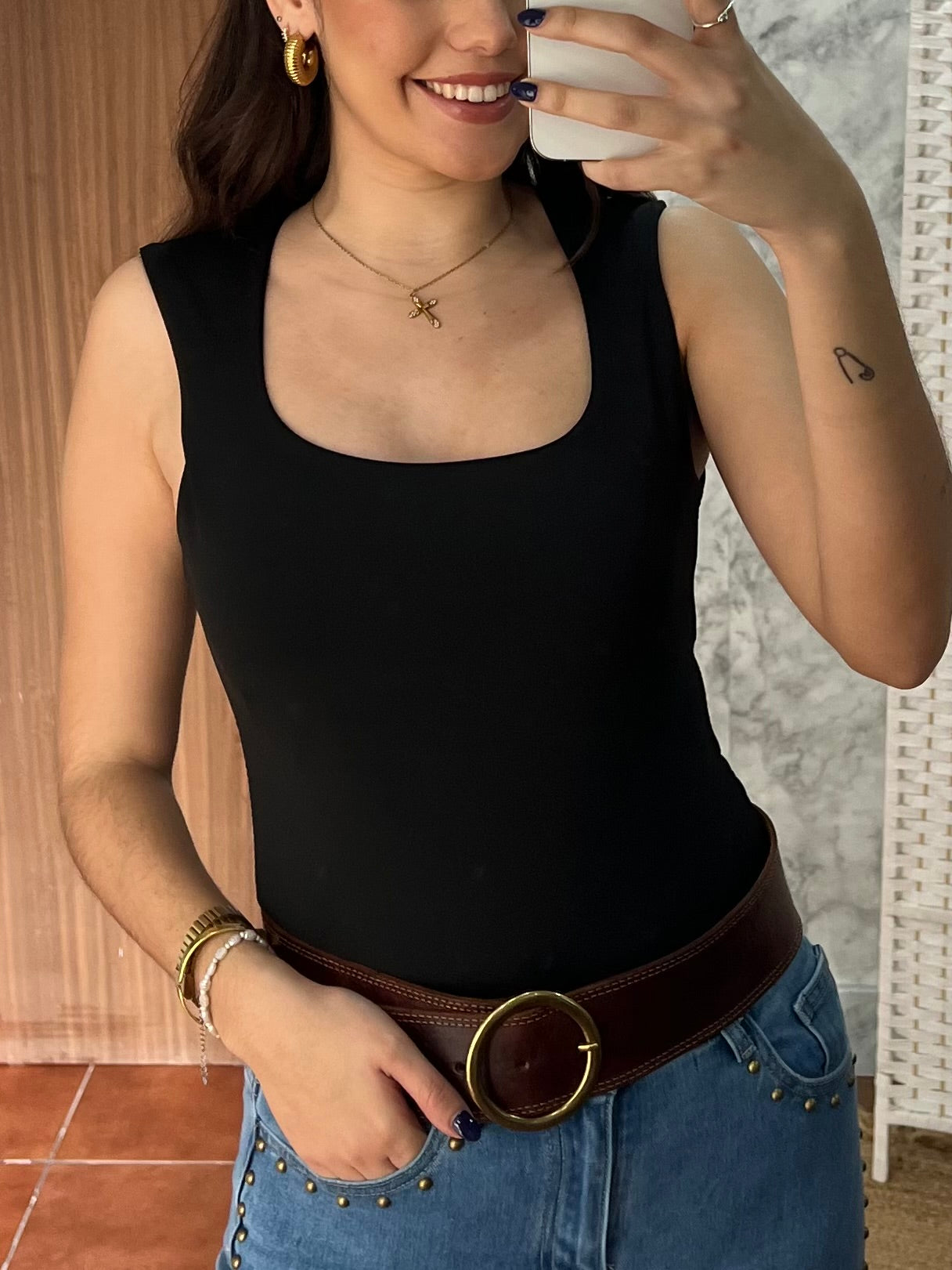 Top licra tirante ancho negro