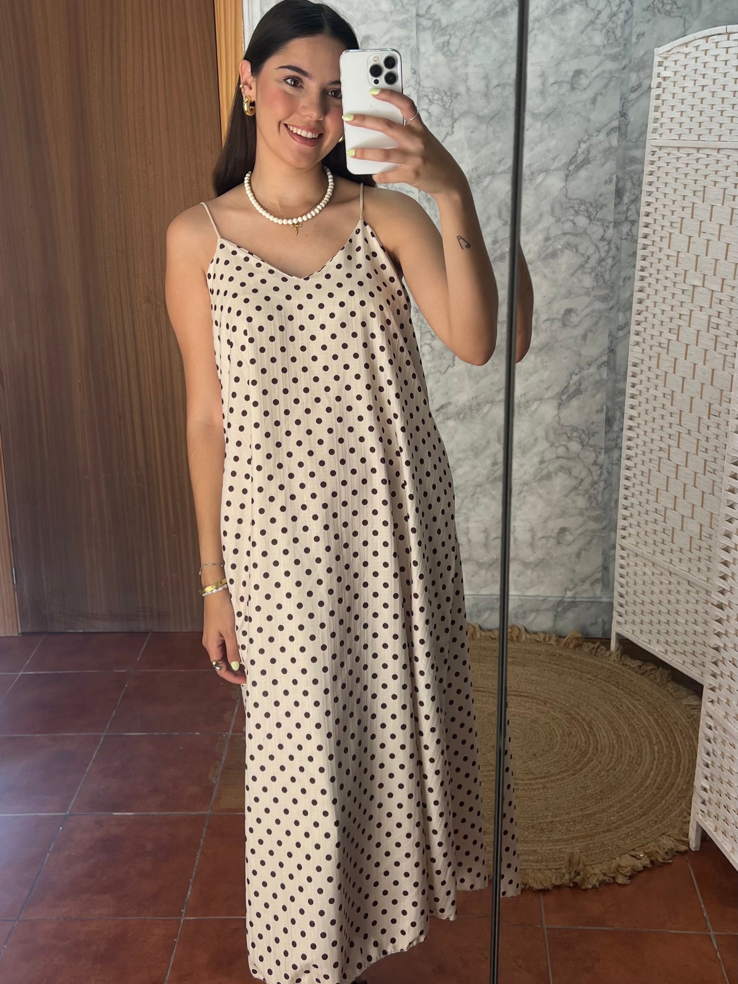 Vestido largo lunares beige