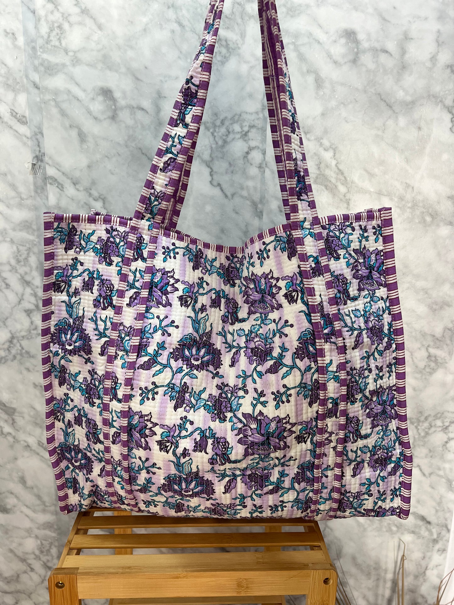 Bolso shopper acolchado estampado