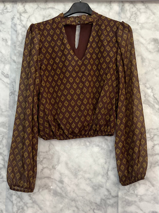 Blusa fluida cut out