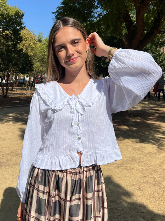 Blusa anudada babero