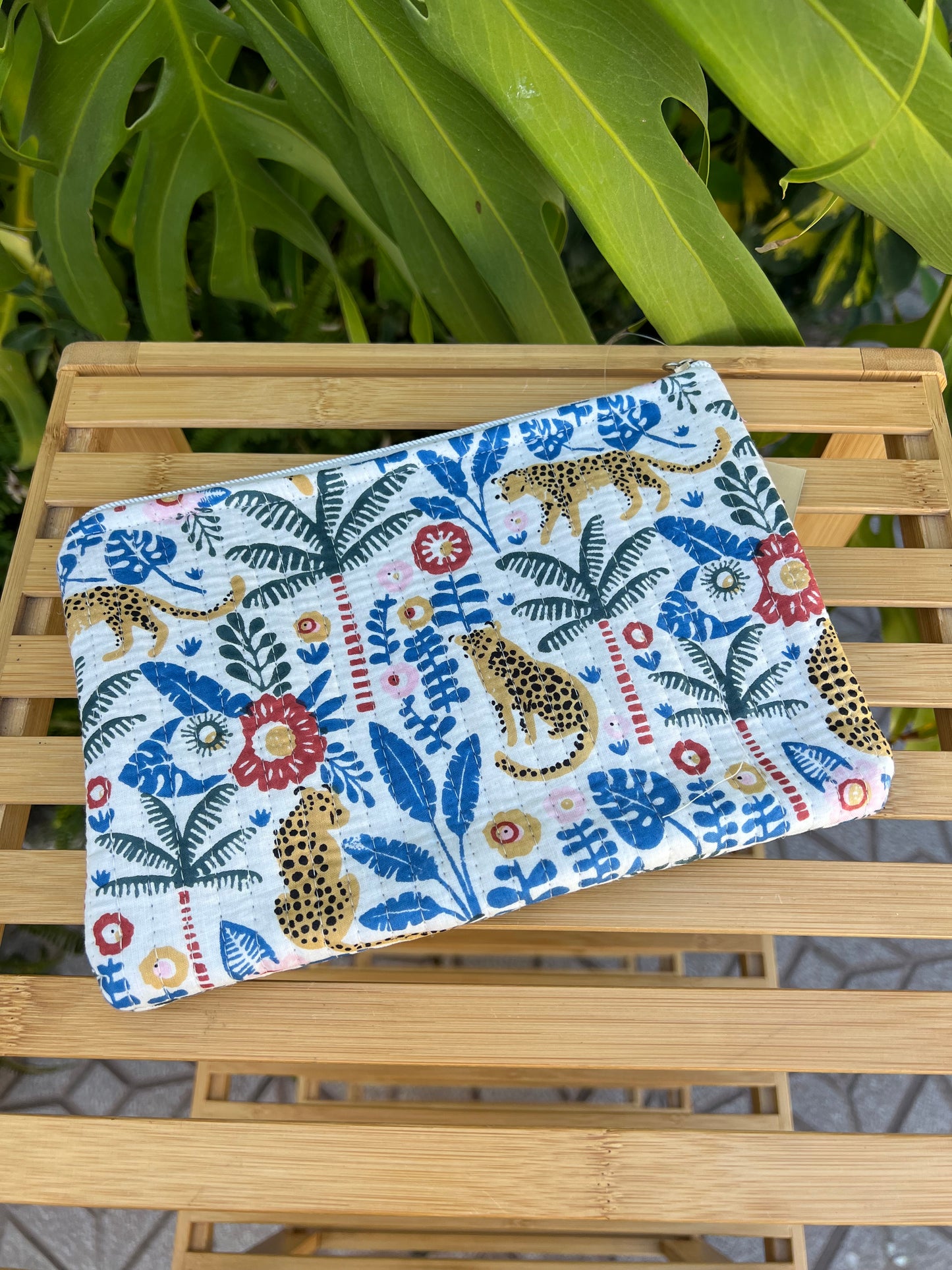 Neceser plano estampado