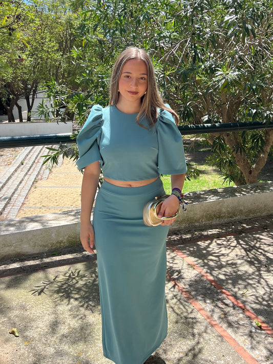 Conjunto top y falda manga abullonada