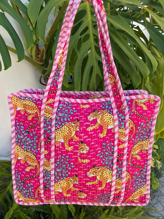 Bolso shopper acolchado estampado