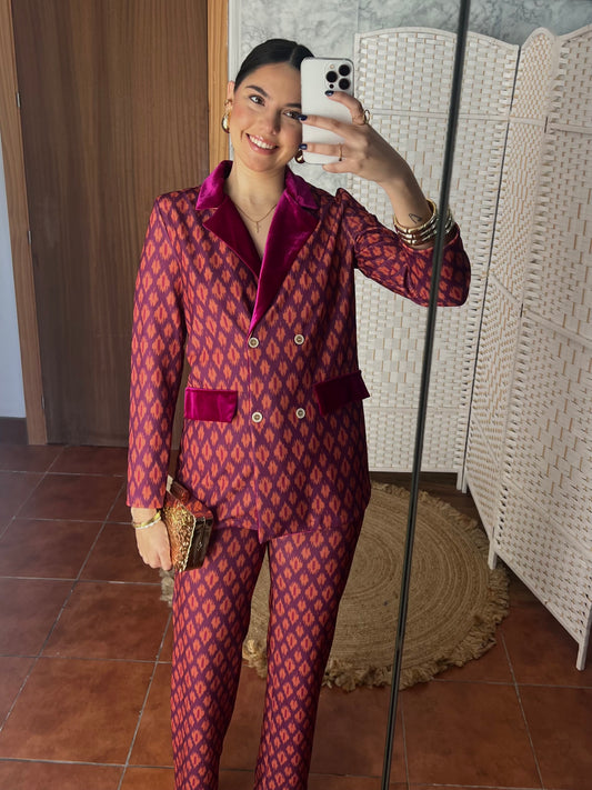 Traje de chaqueta dos piezas estampado