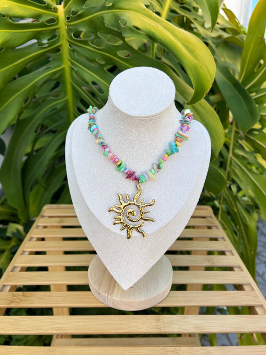 Colgante corales charm sol