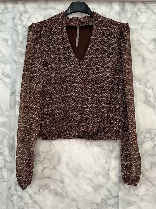 Blusa fluida cut out