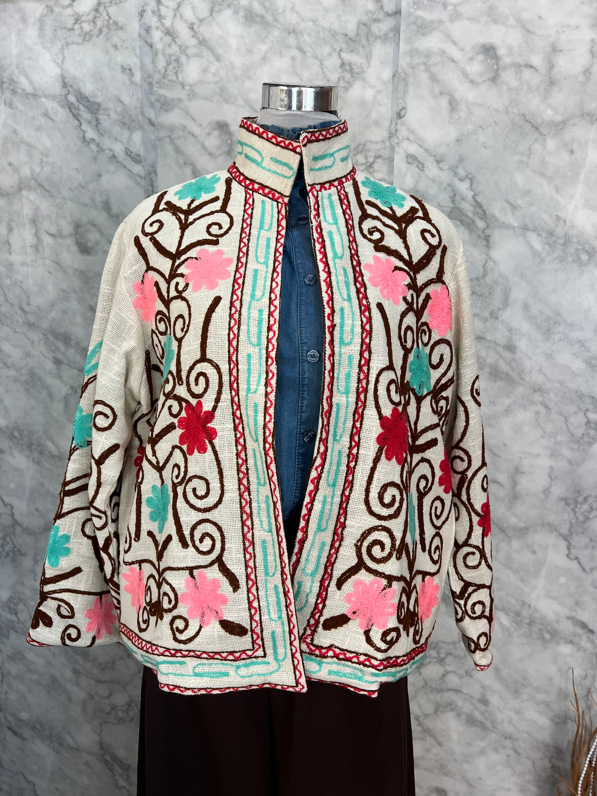 Chaqueta estampada bordada india