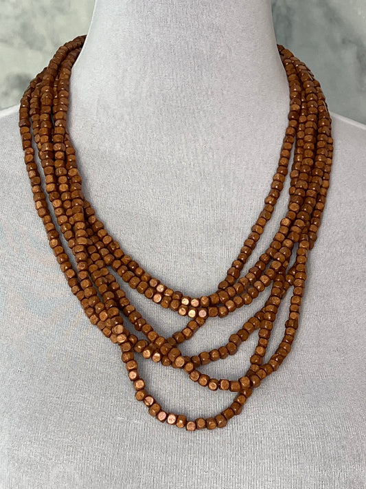 Collar abalorios madera