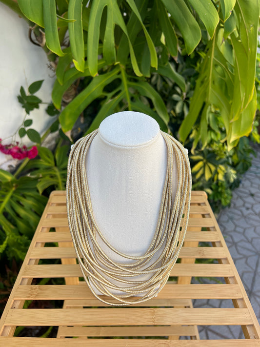 Maxi collar vueltas